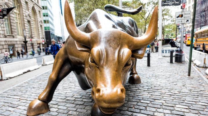 Touro símbolo do mercado financeiro em Nova York