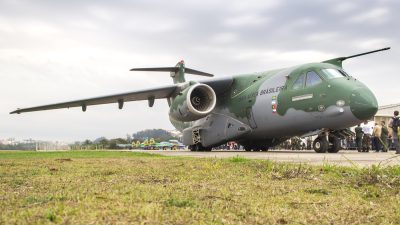 KC-390