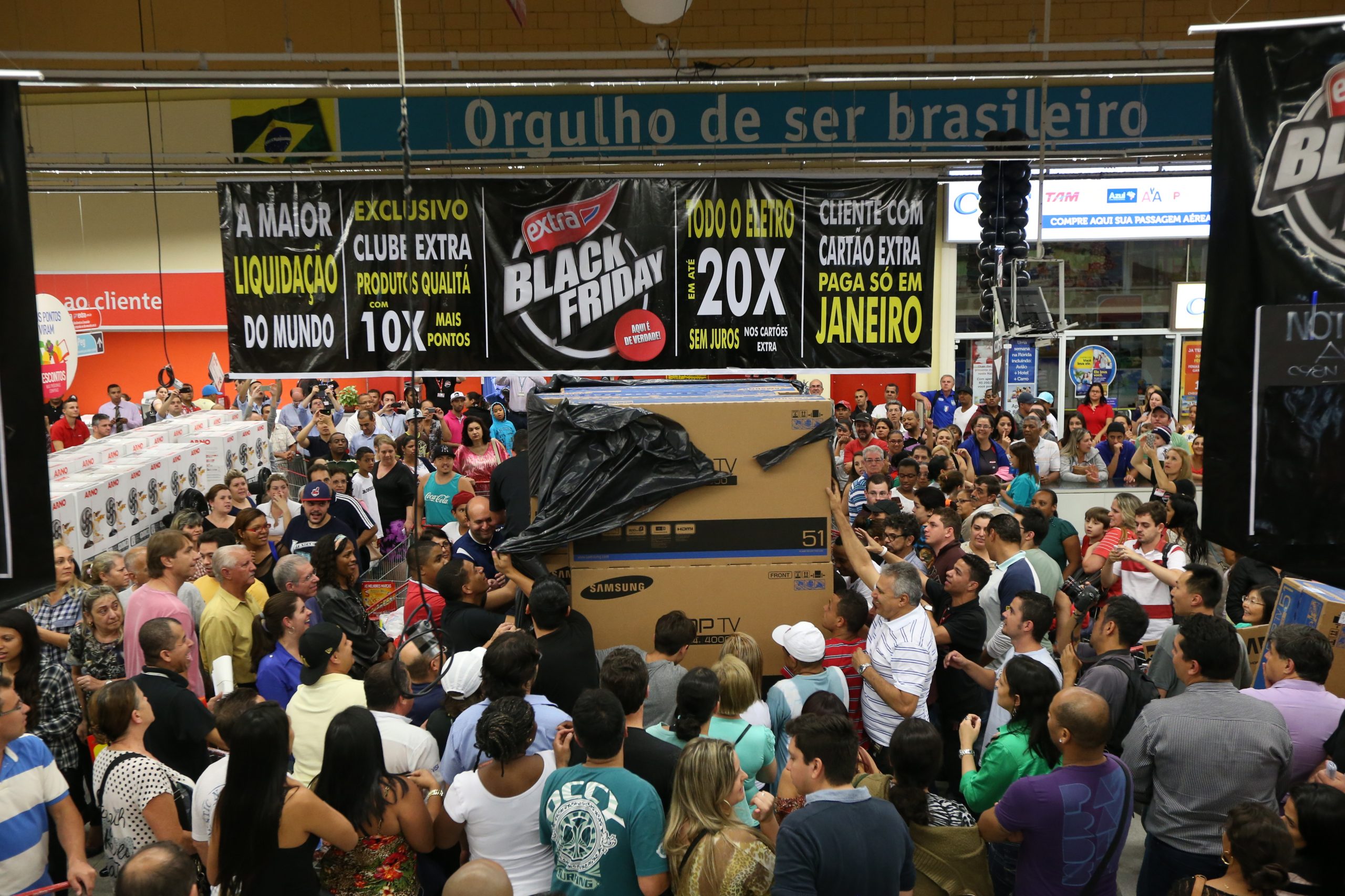 Varejista faz promoção de Black Friday antecipada em São Paulo
