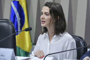 Elisa Bastos Silva