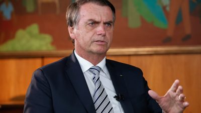 Presidente da República, Jair Bolsonaro, durante entrevista para o jornal do SBT