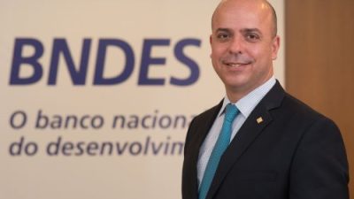 carlos-costa