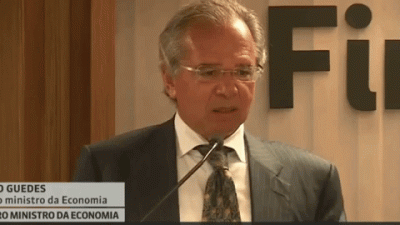 Gif com o ministro Paulo Guedes