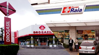 Drogasil e Droga Raia, redes operadas pela Raia Drogasil