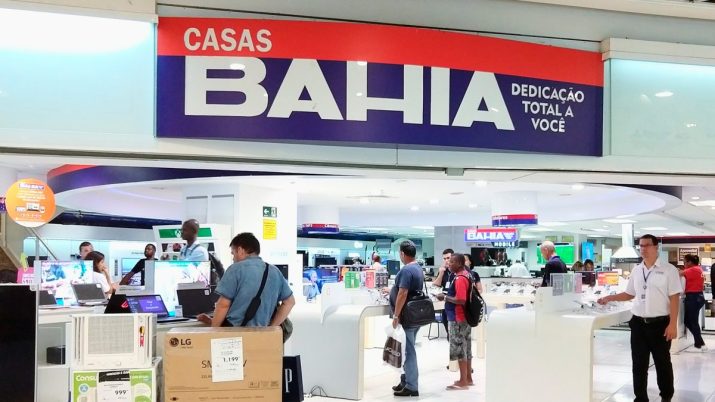 Fachada da loja Casas Bahia, rede pertencente à Via (VIIA3)