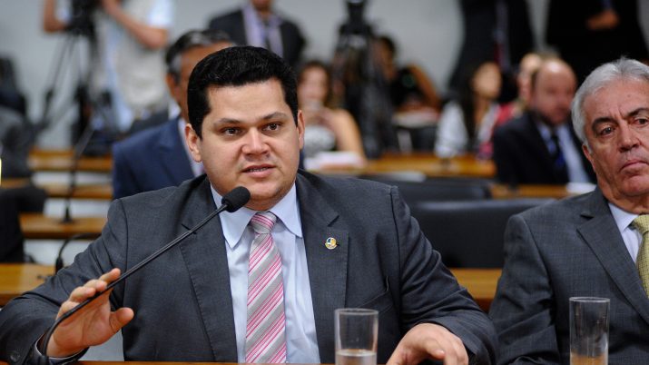 Em pronunciamento, senador Davi Alcolumbre (DEM-AP)