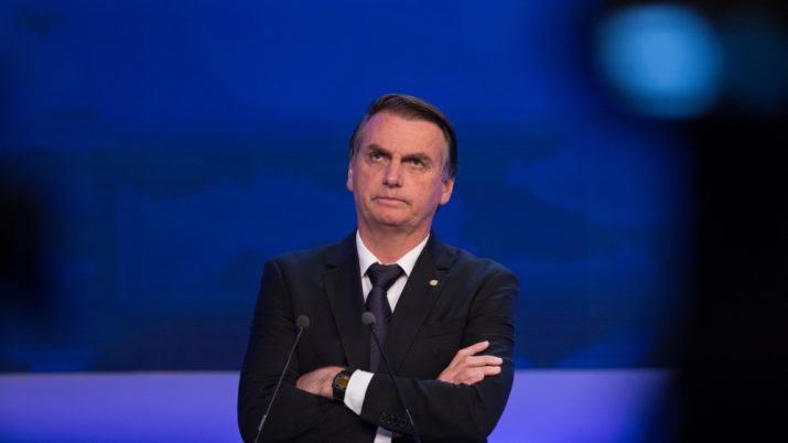 jair Bolsonaro, emburrado