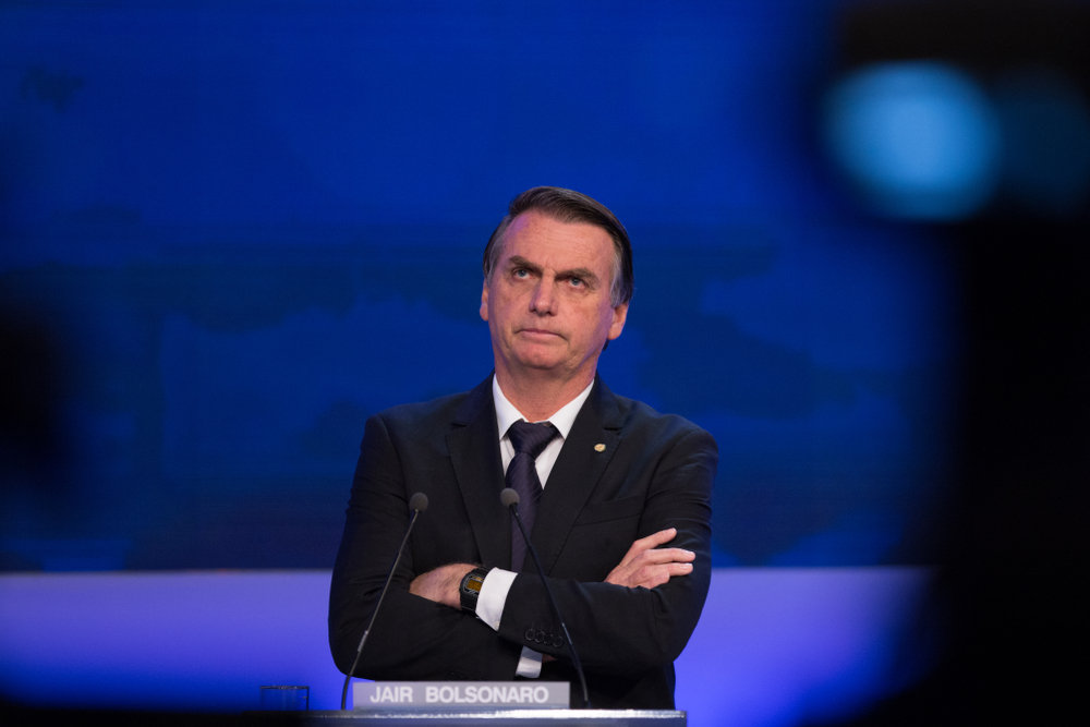 jair Bolsonaro, emburrado
