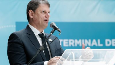 Tarcísio de Freitas, ministro da infraestrutura do governo Bolsonaro