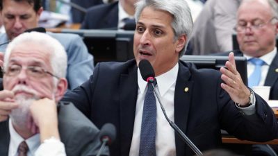Molon oposição
