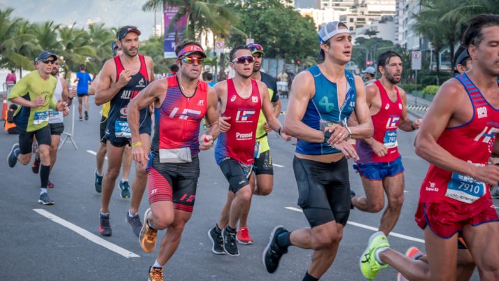 Corredores em uma maratona