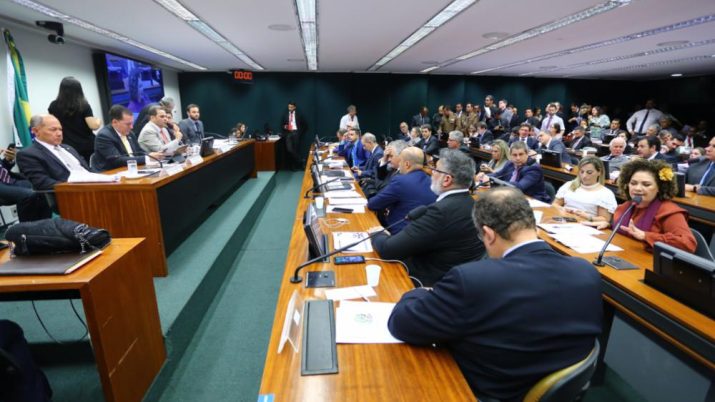 Comissão Especial sobre a reforma da Previdência dos militares