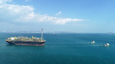 Plataforma P-77 da Petrobras, no campo de Búzios