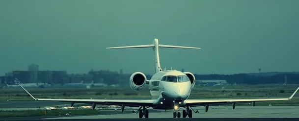 Avião