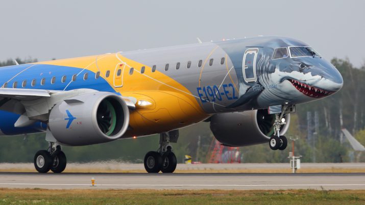 Avião Embraer E190-E2, aeronave de segunda geração da família de aviões comerciais da Embraer (EMBR3)