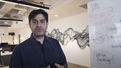 Frame de vídeo no Youtube de João Piccioni, analista da Empiricus