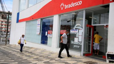Agência do Bradesco (BBDC4) em Salvador (BA) | Dividendos; estágio