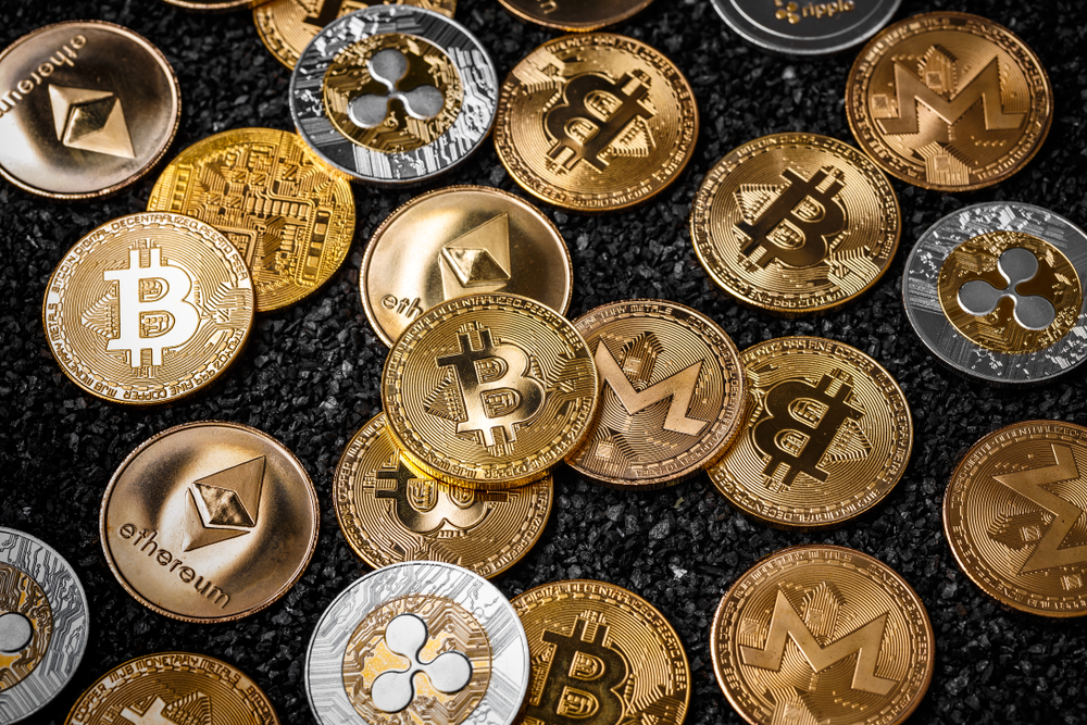 uma série de criptomoedas espalhadas