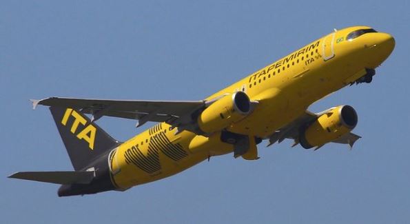 Avião Itapemirim