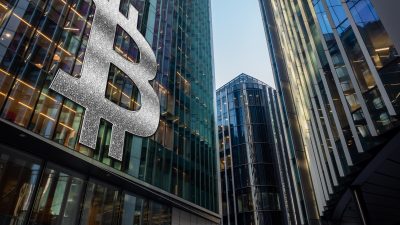Bitcoin,Entering,Mass,Adoption,Of,Hedge,Funds,,Family,Offices,,Pension