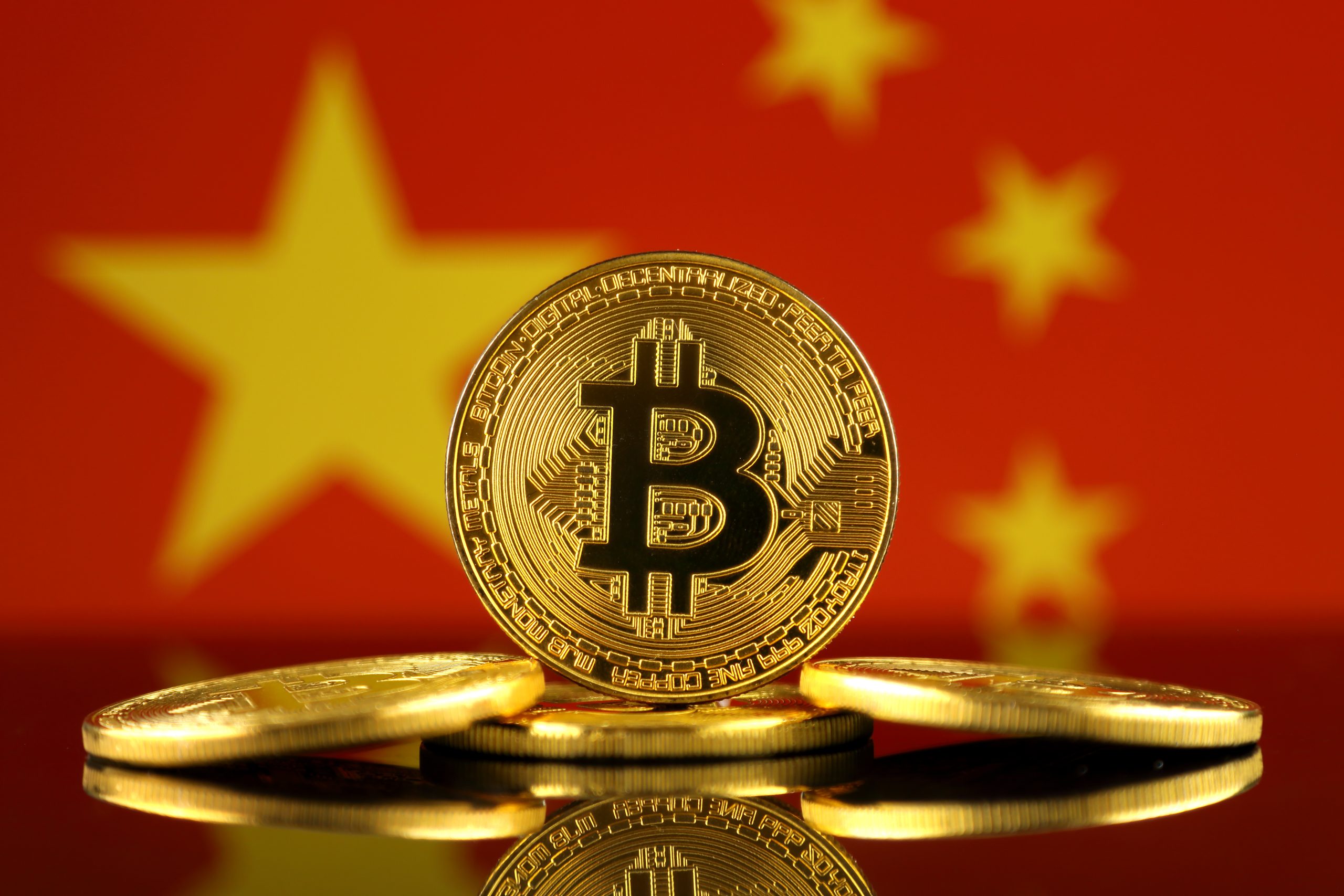 bitcoin sente cautela com evergrande, mas China pode ajudar criptomoedas
