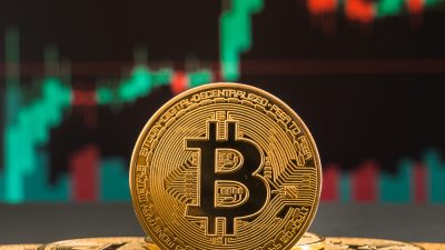 Bitcoin,Cryptocurrency,Gold,Coin.,Trading,On,The,Cryptocurrency,Exchange.,Trends
