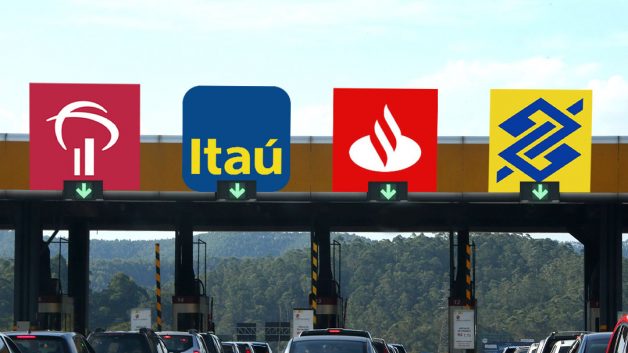Vários logos de banco no lugar de um pedágio com caaros chando