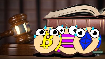 Montagem com imagem de livro e martelo jurídico ao fundo com criptomoedas bitcoin, solana e ethereum na frente transpirando de olhos arregalados