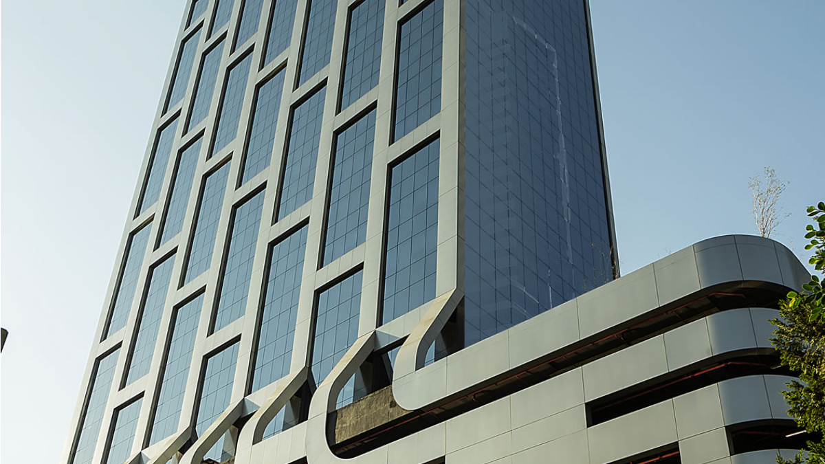 Fachada do edifício Sky Corporate | PATC11 fundos imobiliários