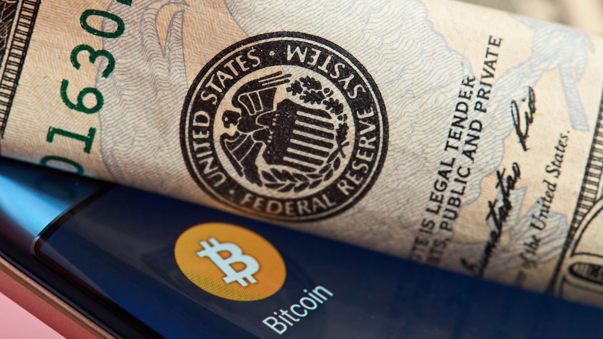 Bitcoin (BTC) sente dois dos três maiores medos do ano se concretizarem
