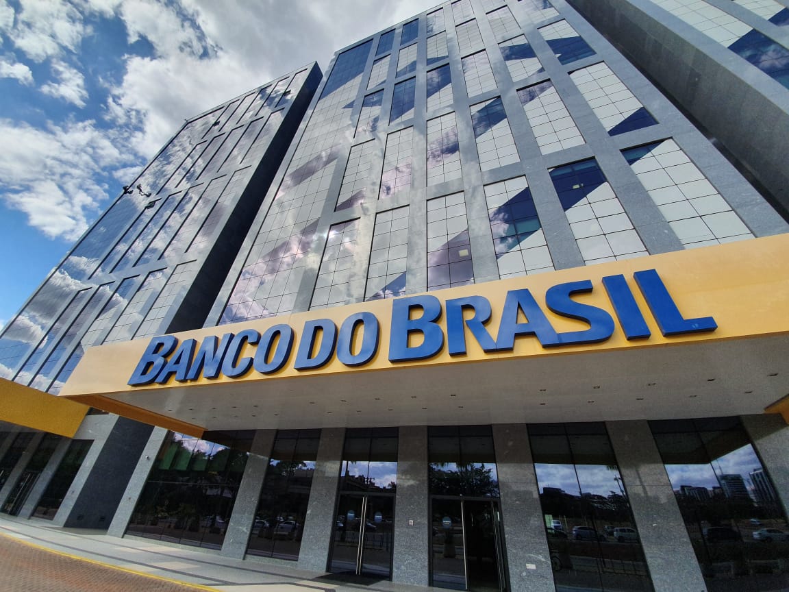 Banco do Brasil – fachada – proxima – horizontal