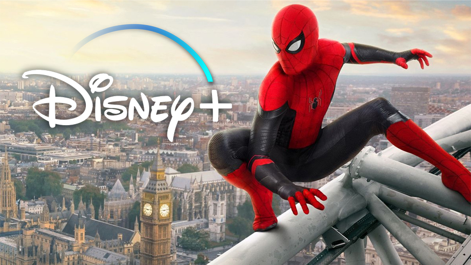 Homem-Aranha em cima de uma estrutura de aço com o símbolo da Disney+ ao lado