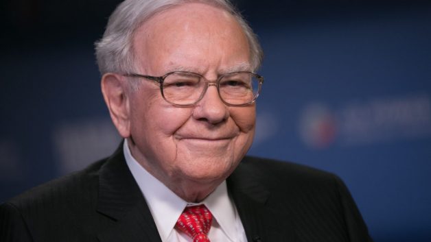 O bilionário Warren Buffett, dono do conglomerado de investimentos Berkshire Hathaway (BERK34)