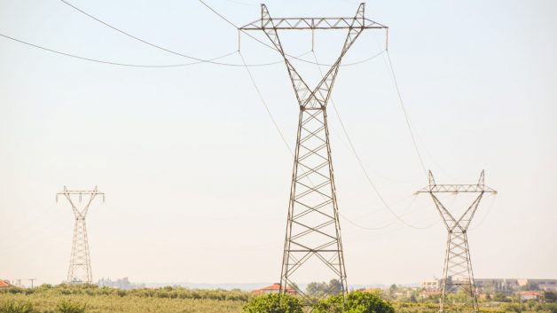 Torres de transmissão de energia elétrica taesa taee11 auren aure3 equatorial eqtl3 setor elétrico