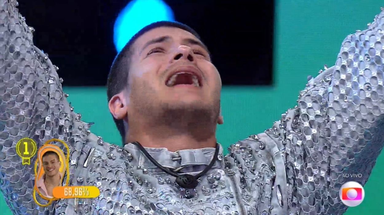 arthur aguiar leva o prêmio do bbb22