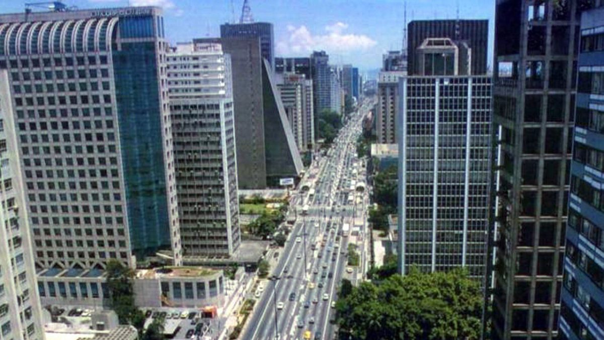 Vista da Avenida Paulista, em São Paulo, onde se encontram imóveis da carteira de fundos imobiliários (FII) visc11 btlg11 knsc11 xpml11
