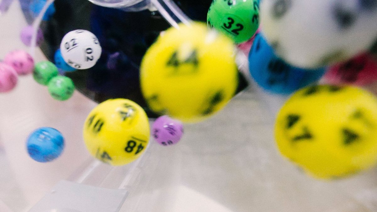 bolas-loteria-mega-sena (1)