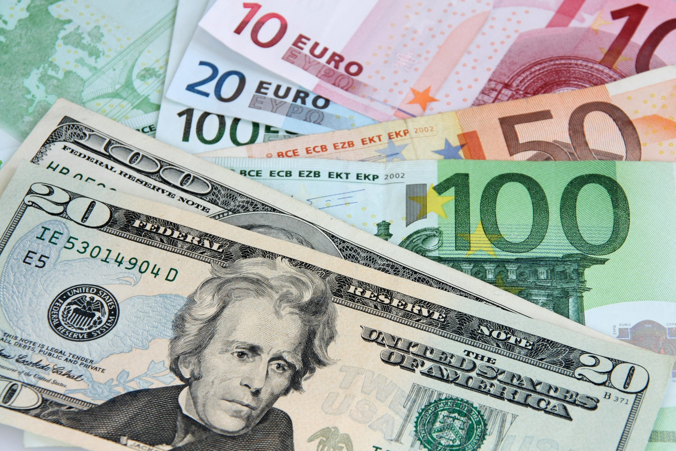 Euro e dólar