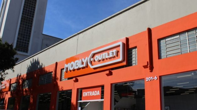 Fachada da loja física da Mobly (MBLY3)