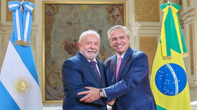 Presidente da República, Luiz Inácio Lula da Silva durante reunião com o Presidente da República Argentina, Alberto Fernández