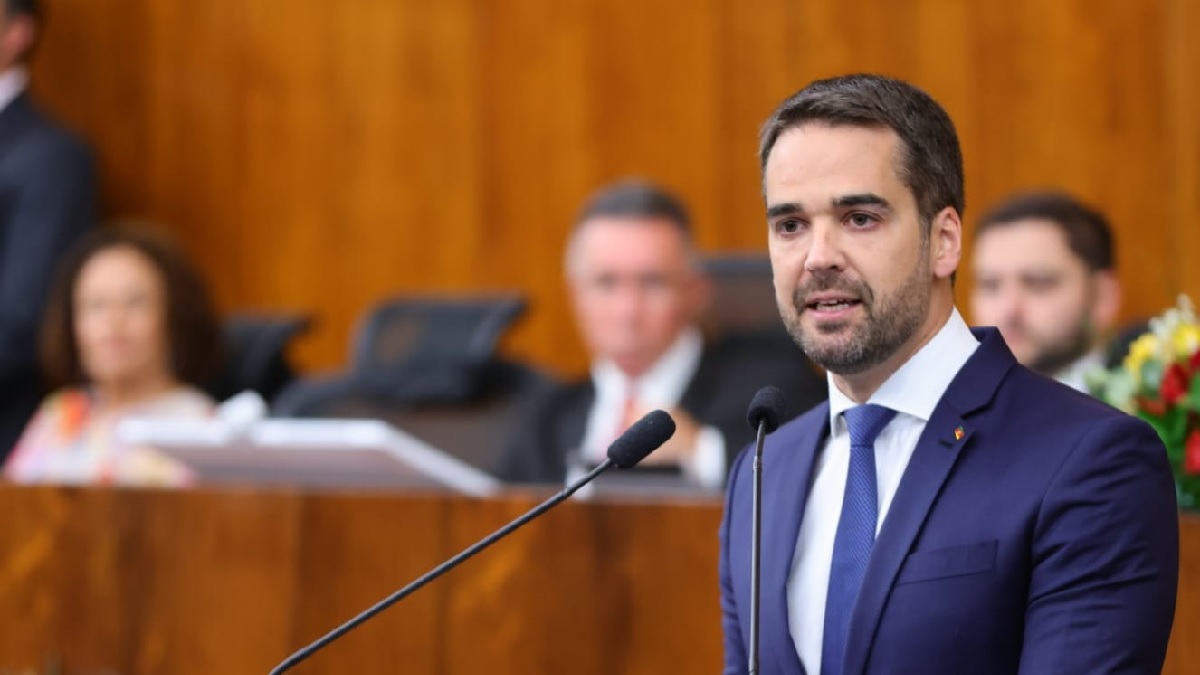 Eduardo Leite (PSDB) discursa em cerimônia de posse ao governo do Rio Grande do Sul
