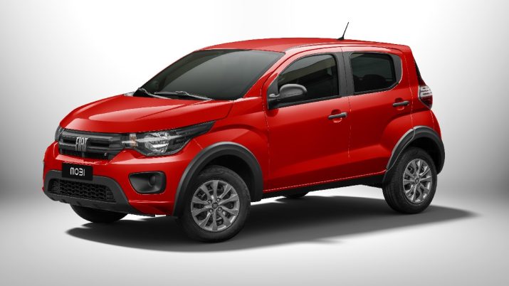 Carro Fiat Mobi, um dos modelos mais baratos à venda no Brasil