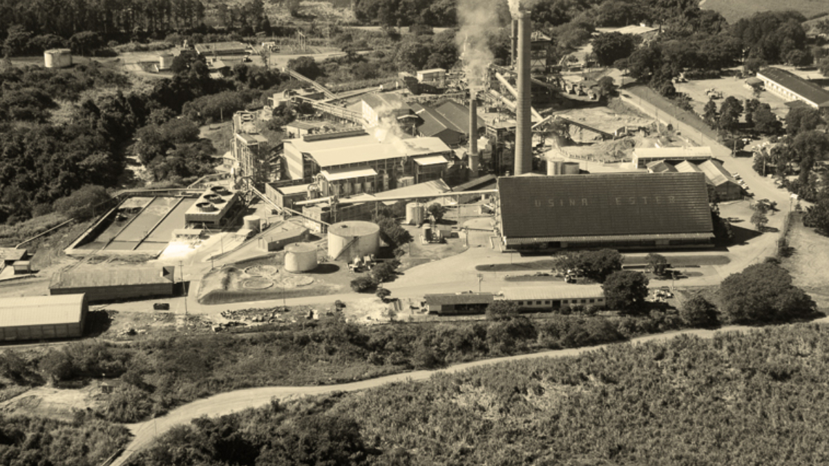 Foto aérea histórica da Usina Ester | Fiagros