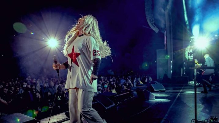 Alanis Morissette abre parceria entre Santander e Live Nation