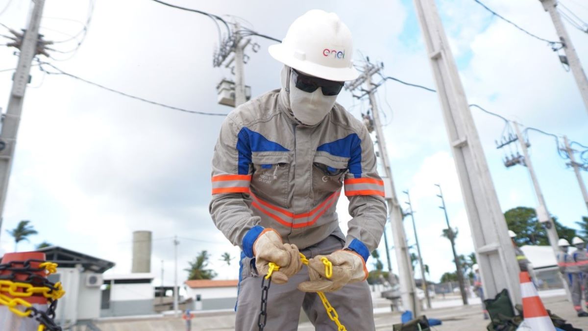 Funcionário da Enel Ceará (Coelce)