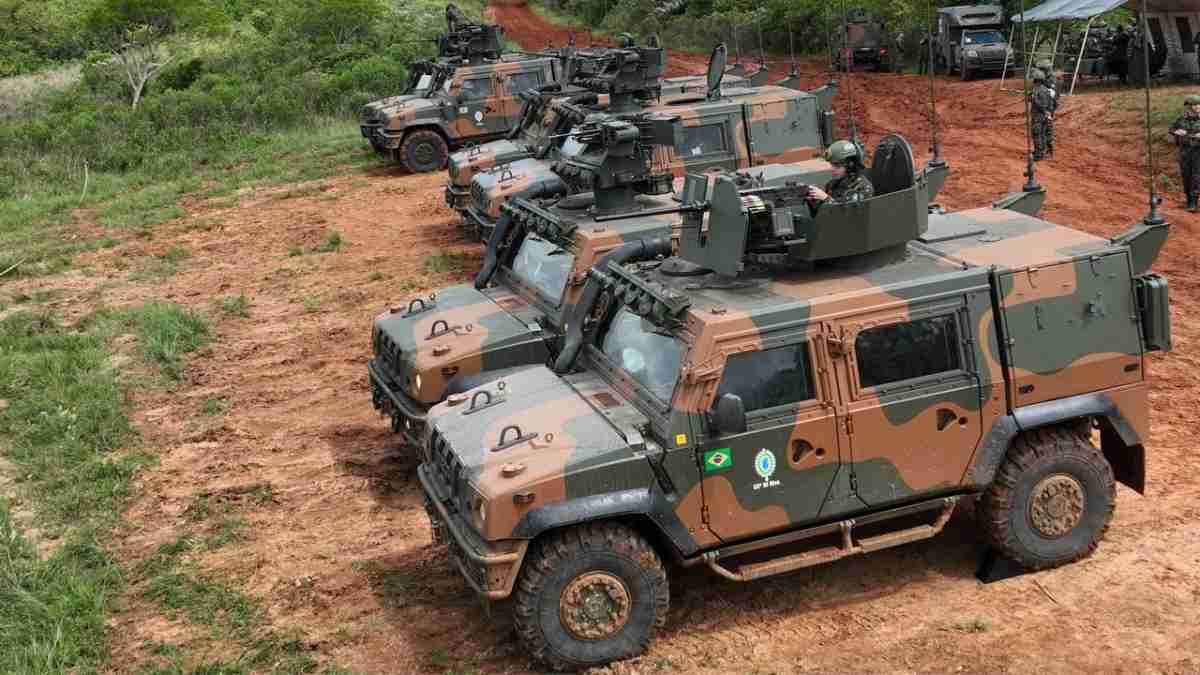 Exército Brasileiro reforça fronteiras