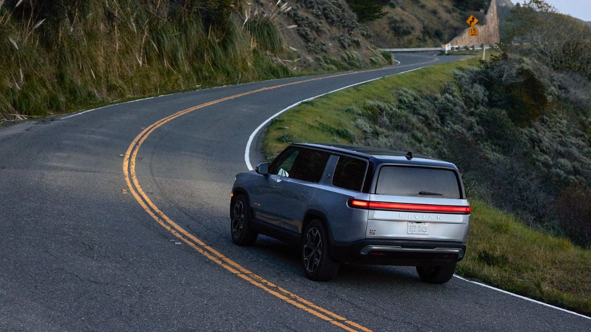 Montadora de carros elétricos Rivian supera a Tesla, de Elon Musk