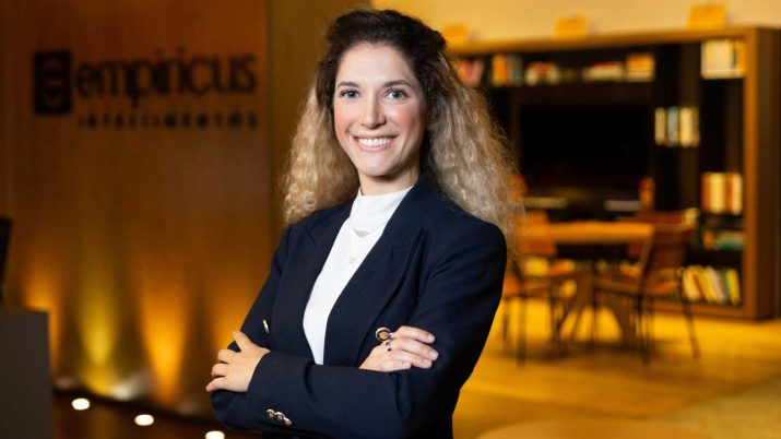 mba analise de acoes e financas analista larissa quaresma