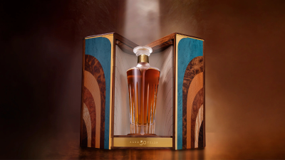 Silent Distillery Collection Chapter Six, seleção especial de uísque 50 anos é vendido a 55 millibras