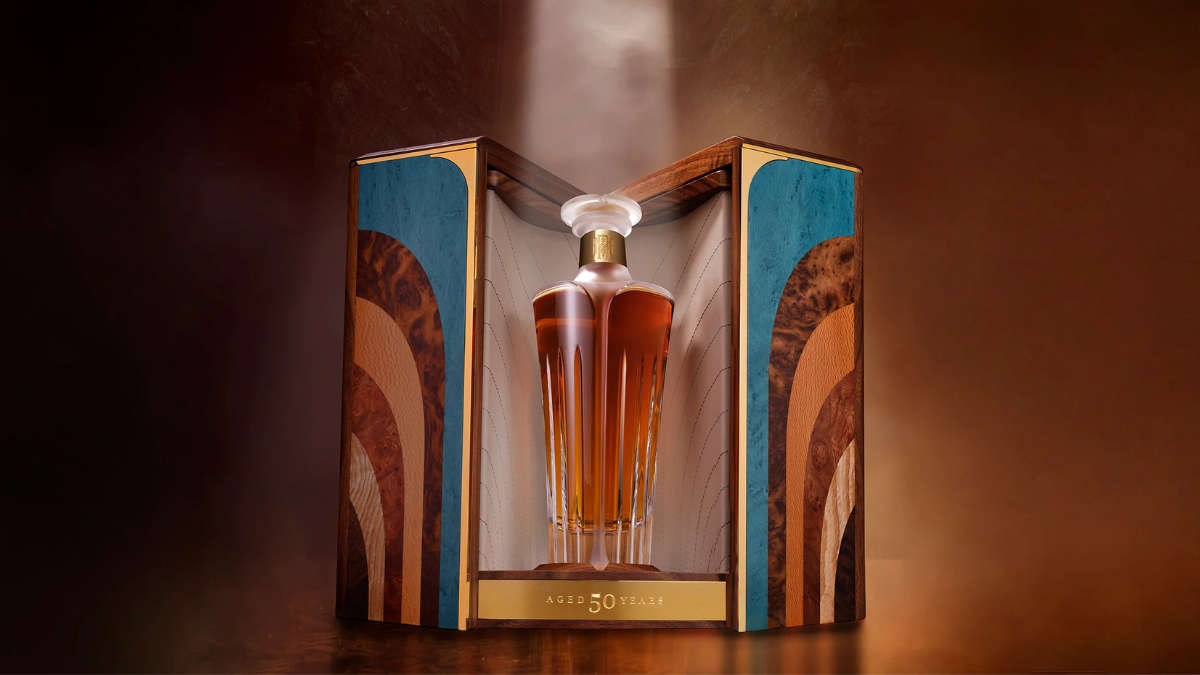 Silent Distillery Collection Chapter Six, seleção especial de uísque 50 anos é vendido a 55 millibras
